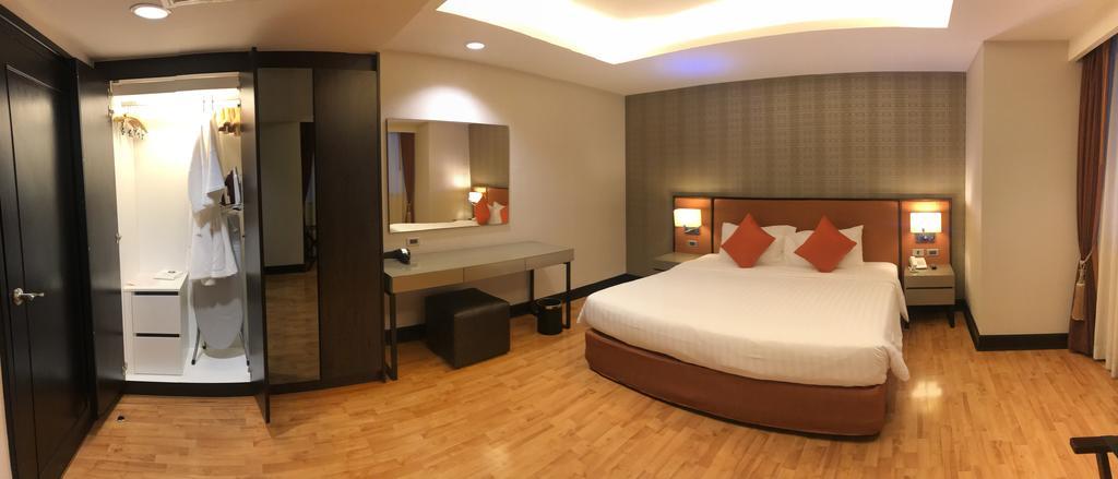 Rembrandt Suites Banguecoque Exterior foto