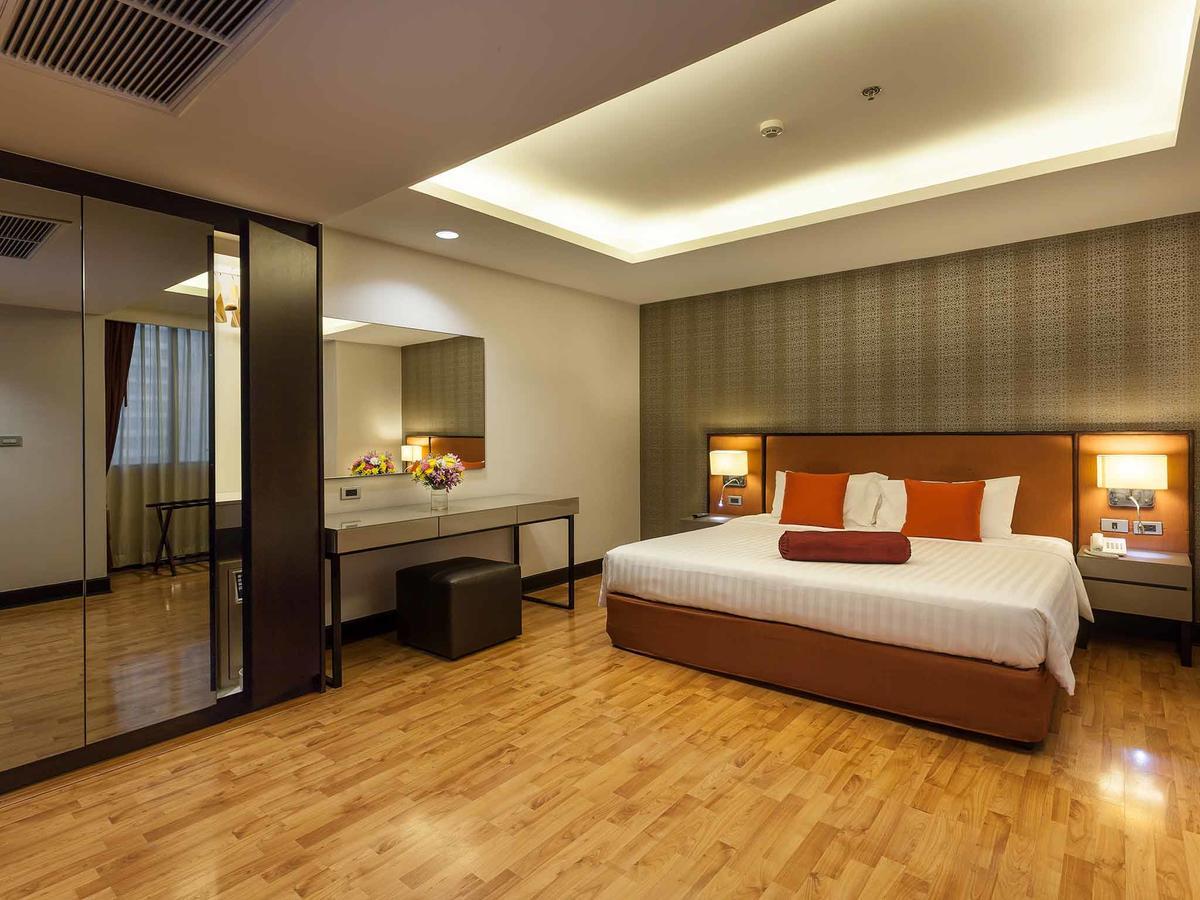 Rembrandt Suites Banguecoque Exterior foto