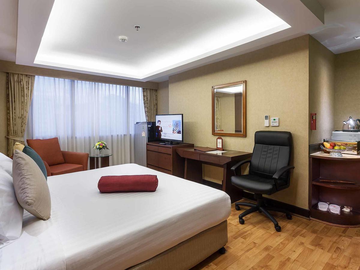 Rembrandt Suites Banguecoque Exterior foto