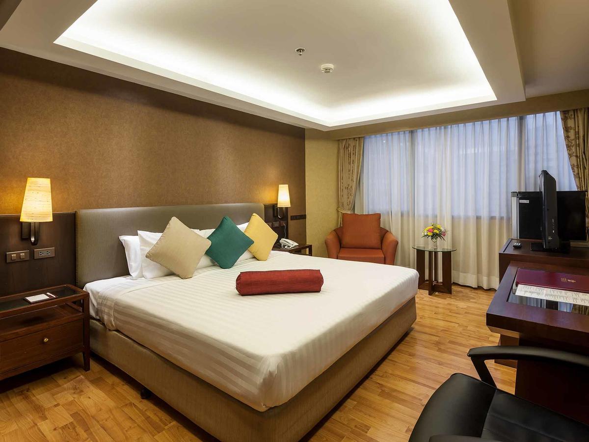 Rembrandt Suites Banguecoque Exterior foto